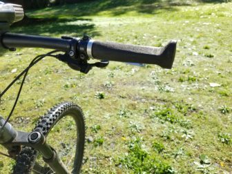 Sushi Grips installed and ready to ride