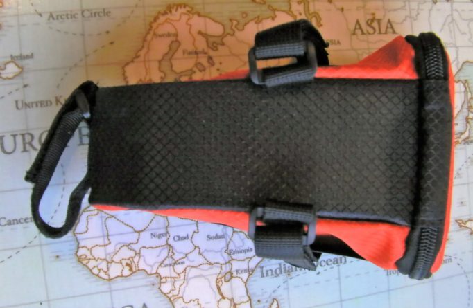 Fhoss Signalling Tailbag