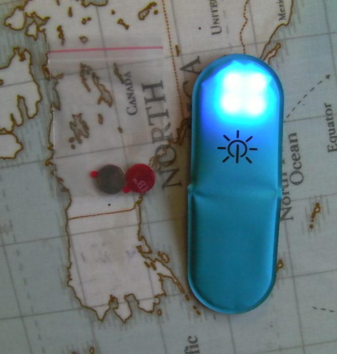 Fhoss Clip On Magnetic Light