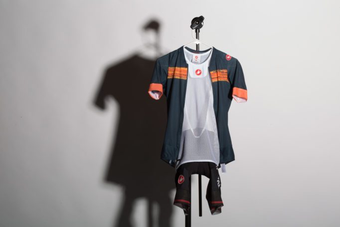Wear the full Castelli hot weather kit on those summer rides