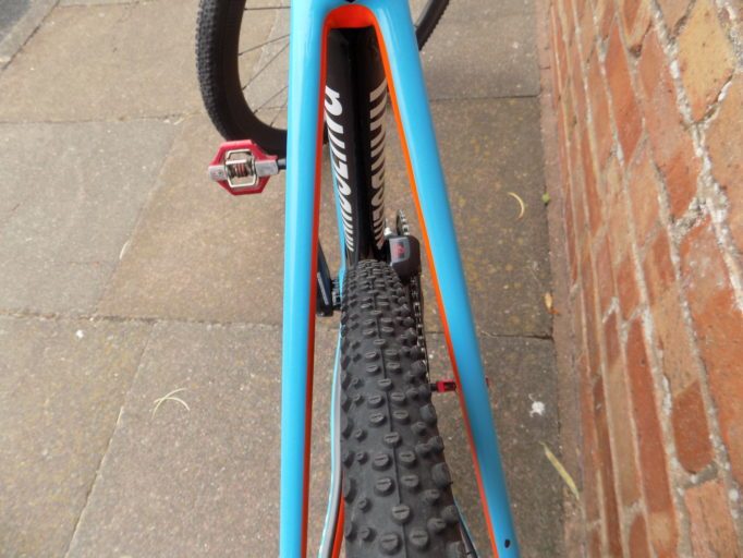 Removing the brake bridge gives more clearance and compliance