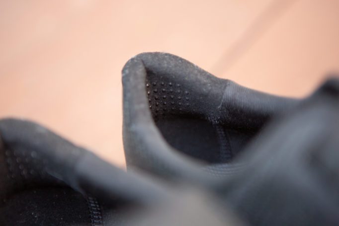 Fizik Vento Powerstrap R2 Aeroweave detail showing silicone heel grip