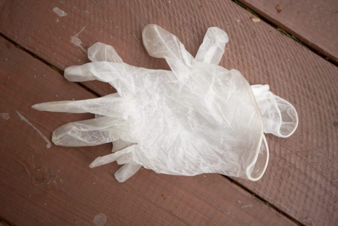 vinyl gloves