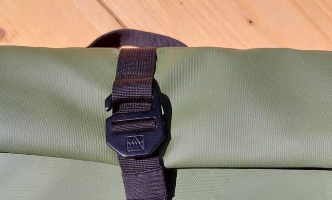 The Stubble & Co G clip